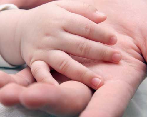 les试管婴儿花费明细表,同性人工保键,如果同性做人工的能怀孕吗